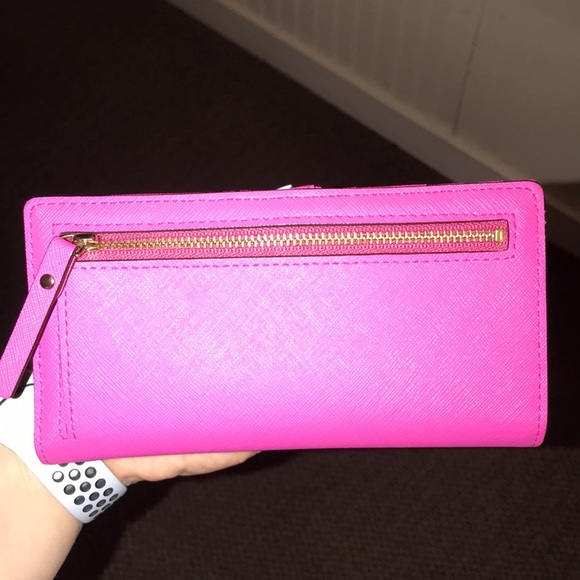 Kate Spade Wallet - Picture 4 of 6